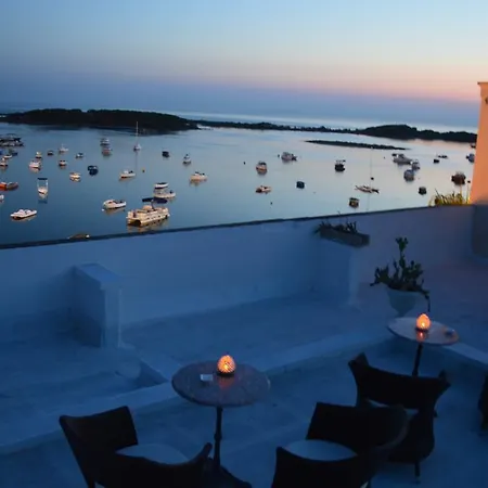 L'angulus Ridet Гостевой дом