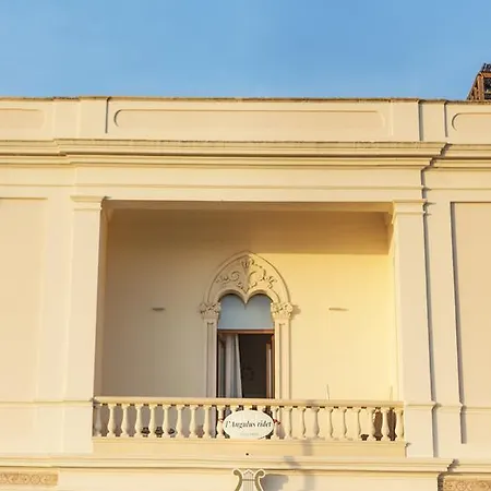 بيت ضيافة L'angulus Ridet