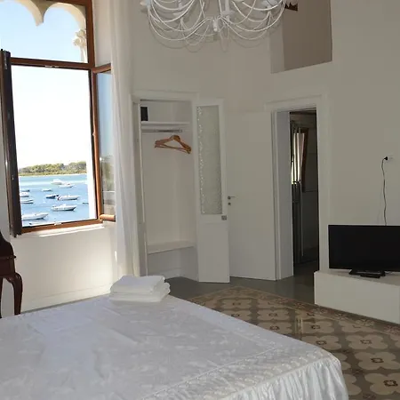 L'angulus Ridet * Porto Cesareo